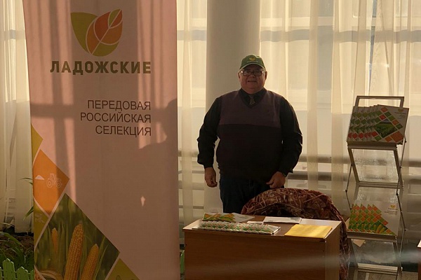 НПО "Семеноводство Кубани" выступило с презентацией в совещании в Гулькевичском районе Краснодарского края 